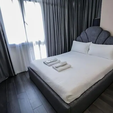 Διαμέρισμα Miku - Contemporary 1 Bdr At Komuna E Parisit Τίρανα